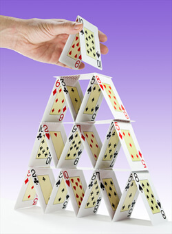 How To Be Sure Your Knowledge Transfer Strategy Isn’t A House of Cards